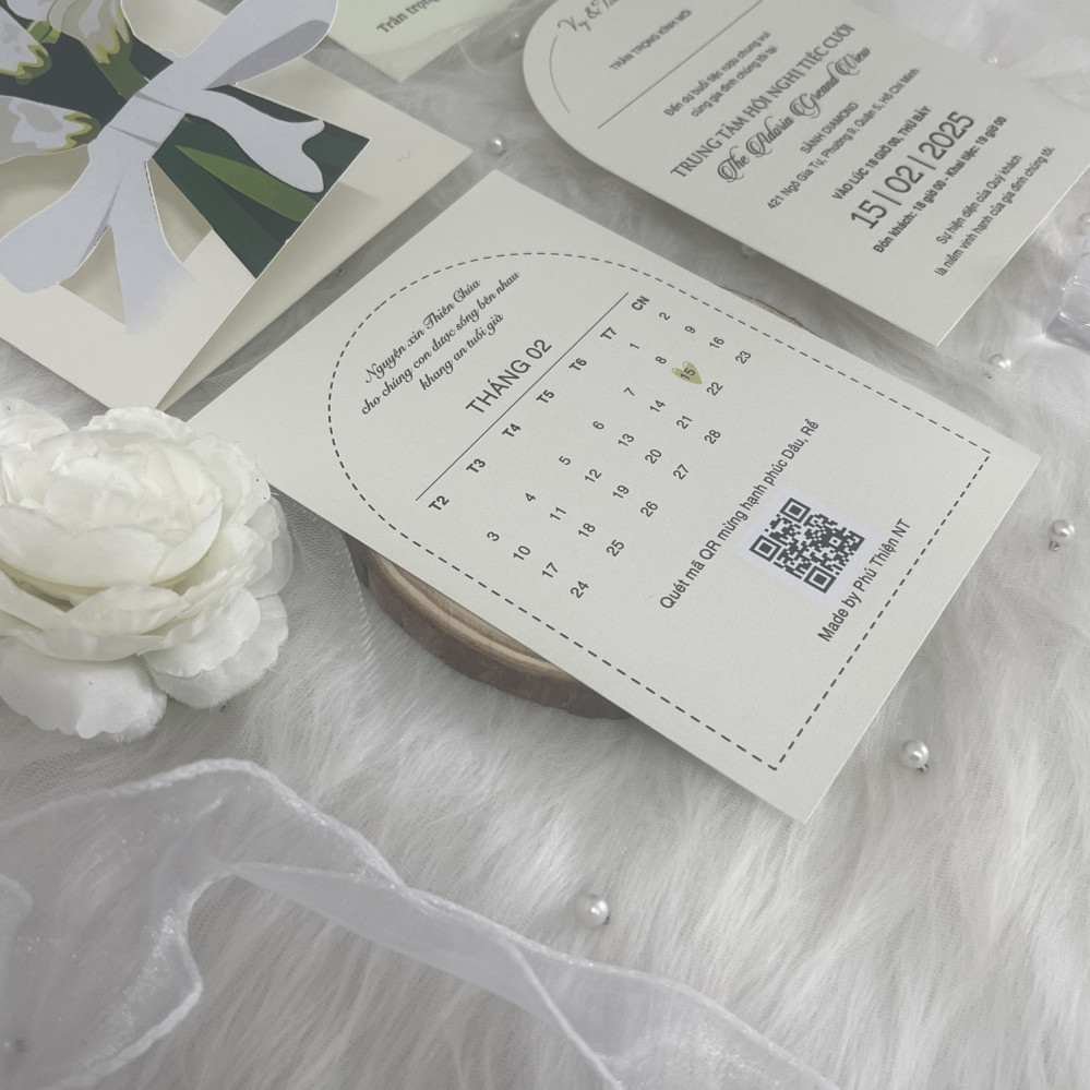 VÌ SAO THIỆP CƯỚI Ở VUA THIỆP CƯỚI NHA TRANG LẠI RẺ?